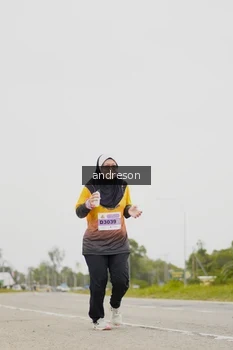 Runner Photo 2159934