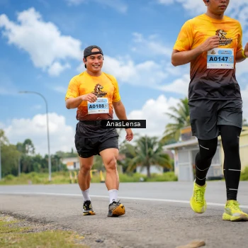 Runner Photo 2161395