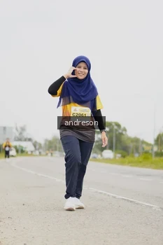 Runner Photo 2165399