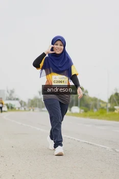 Runner Photo 2165414