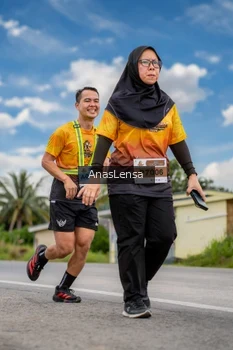 Runner Photo 2165509