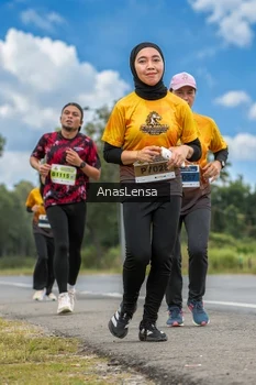 Runner Photo 2165579