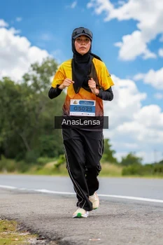 Runner Photo 2165600