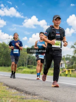 Runner Photo 2165648
