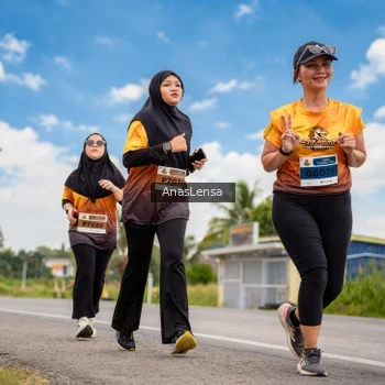 Runner Photo 2165791