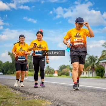Runner Photo 2165805