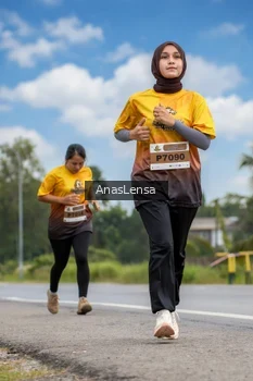 Runner Photo 2165835
