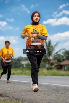 Runner Photo 2165838