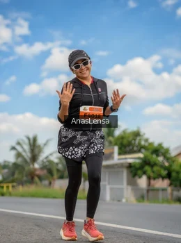 Runner Photo 2165866