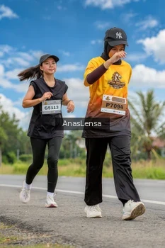 Runner Photo 2165886