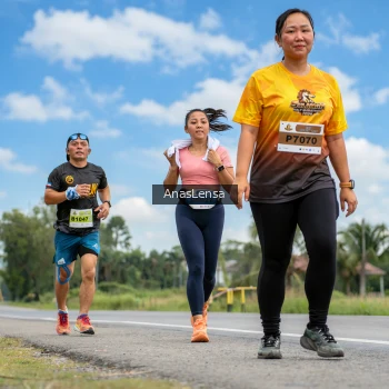 Runner Photo 2166100