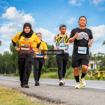 Runner Photo 2166264