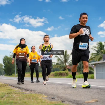 Runner Photo 2166275