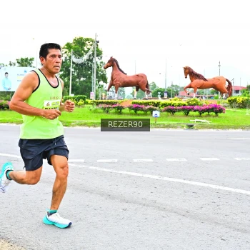 Runner Photo 2166524