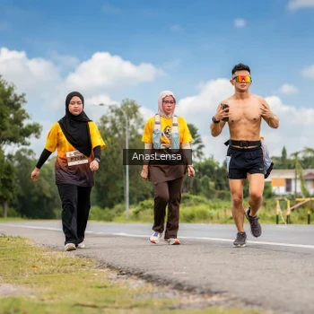 Runner Photo 2166610