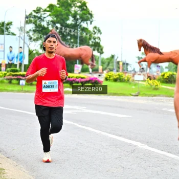 Runner Photo 2166733