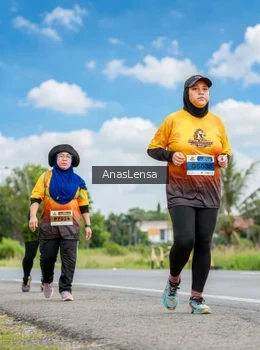 Runner Photo 2166824
