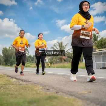 Runner Photo 2167103