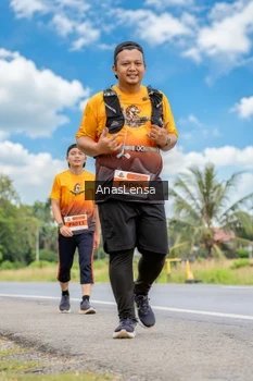 Runner Photo 2167143