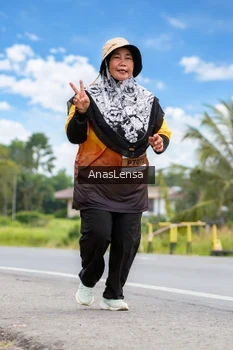 Runner Photo 2168037