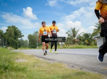 Runner Photo 2168105