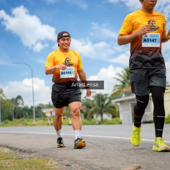 Runner Photo 2168117