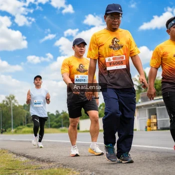 Runner Photo 2168521