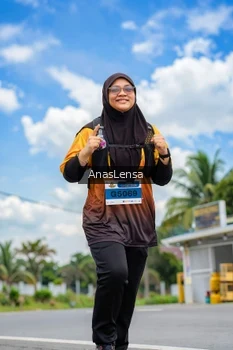 Runner Photo 2168654