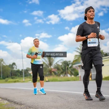 Runner Photo 2168874
