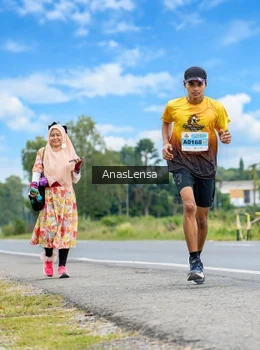 Runner Photo 2168924
