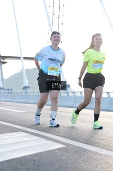 Runner Photo 2169340