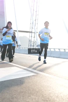 Runner Photo 2169450