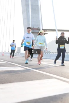 Runner Photo 2169496