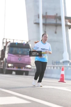 Runner Photo 2169544