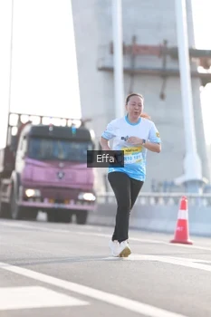 Runner Photo 2169548