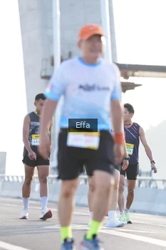 Runner Photo 2169700