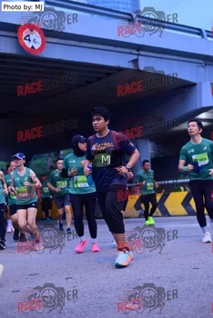 Runner Photo 216983