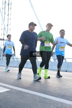 Runner Photo 2169936