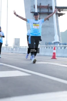 Runner Photo 2169978