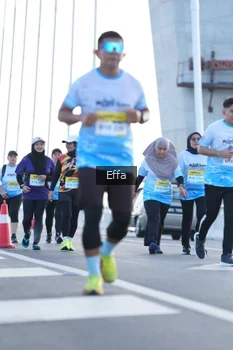 Runner Photo 2169997