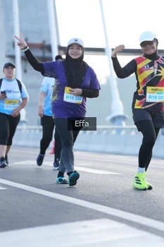 Runner Photo 2170014