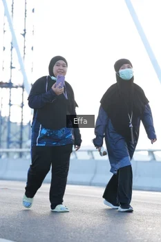 Runner Photo 2170035
