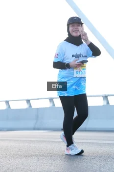 Runner Photo 2170053
