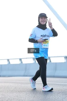 Runner Photo 2170054
