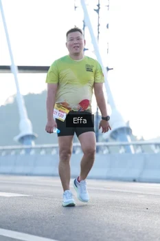 Runner Photo 2170085