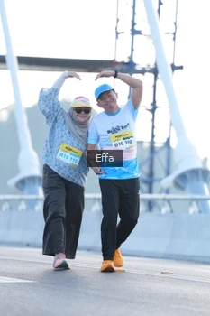 Runner Photo 2170195