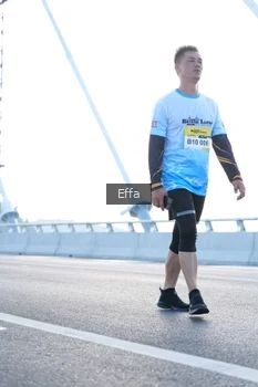Runner Photo 2170214