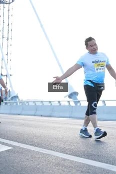 Runner Photo 2170258