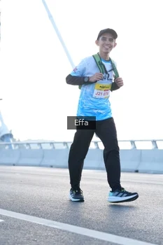 Runner Photo 2170282