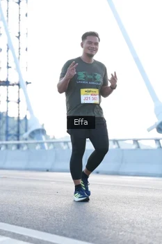 Runner Photo 2170324